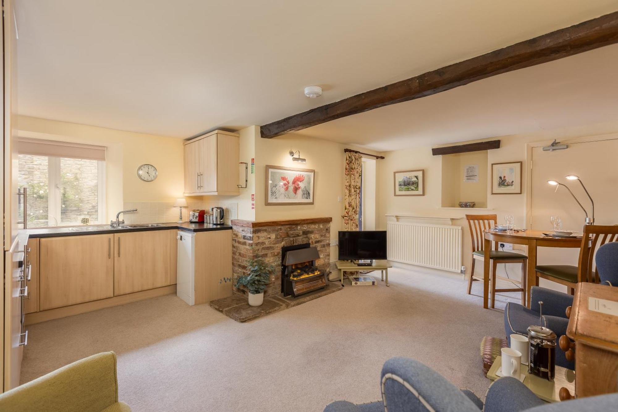 Valley View Farm Holiday Cottages 赫尔姆斯利 外观 照片